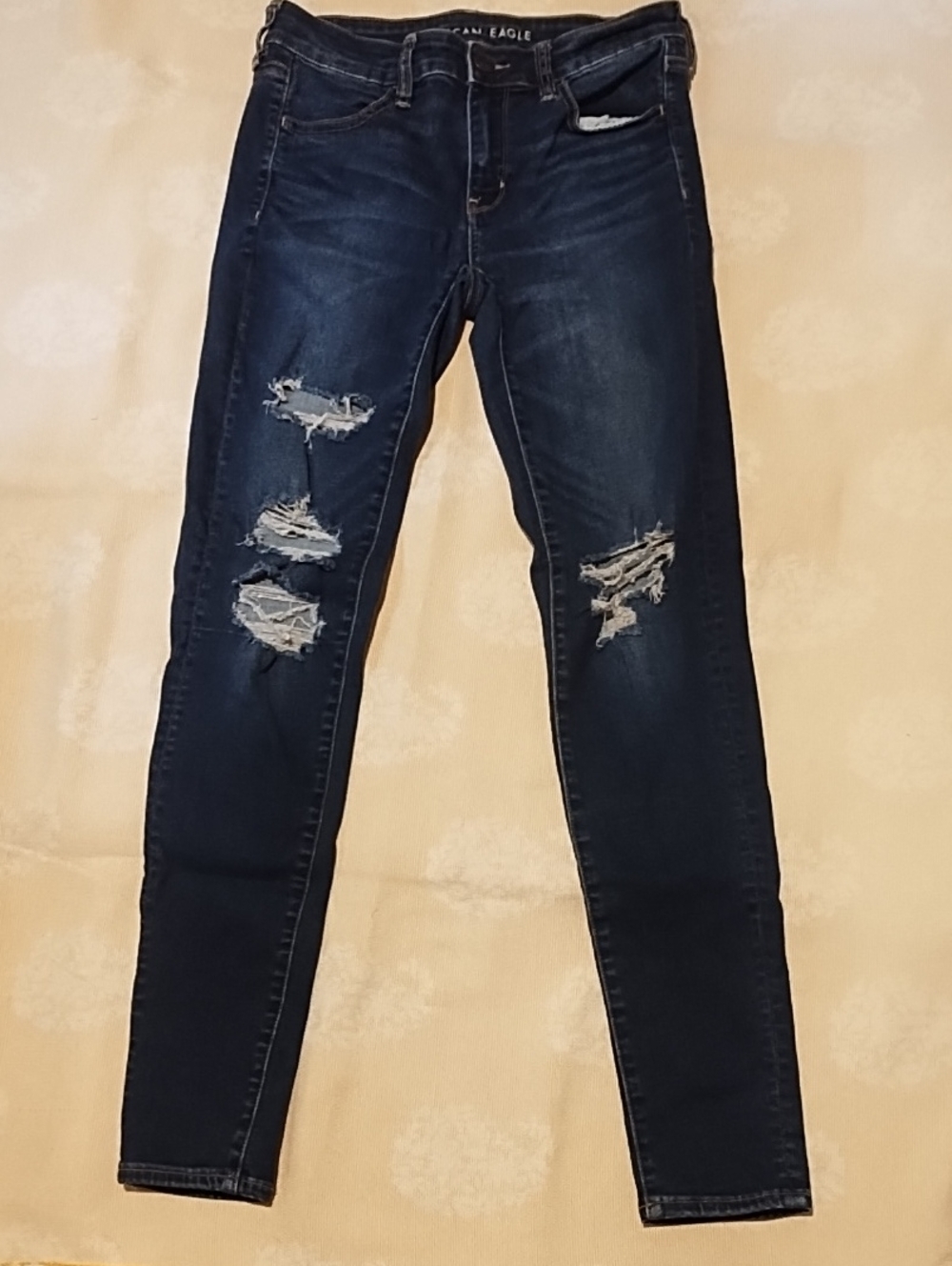 American Eagle Outfitters Dark Blue Distressed Skinny Jeans Size 8 VGC.